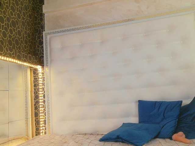 karissia-x's BongaCams show and profile