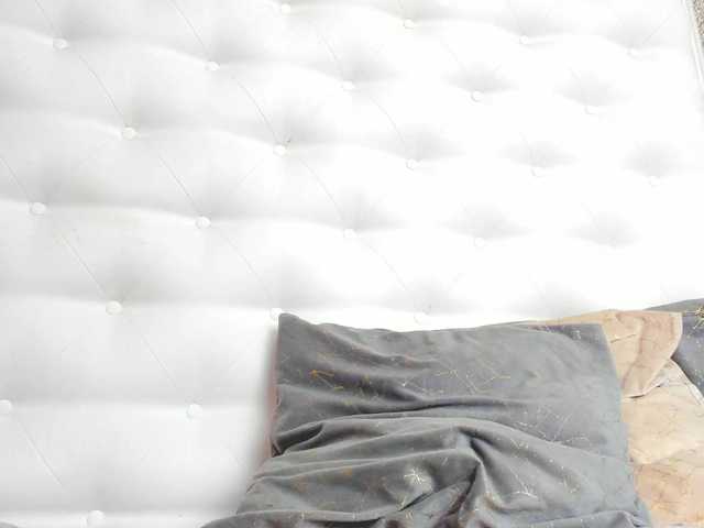 karissia-x's BongaCams show and profile