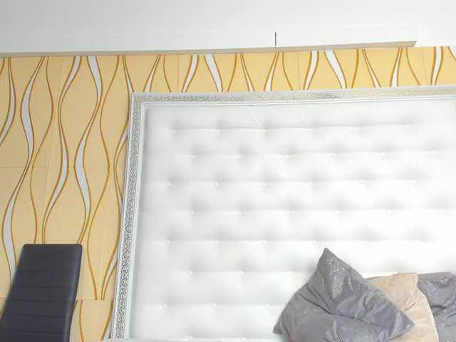 karissia-x's BongaCams show and profile