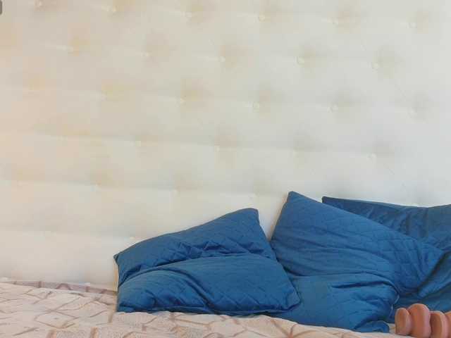 karissia-x's BongaCams show and profile