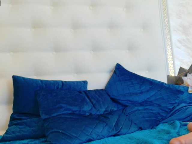 karissia-x's BongaCams show and profile