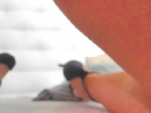 karissia-x's BongaCams show and profile