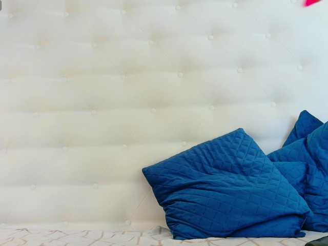 karissia-x's BongaCams show and profile