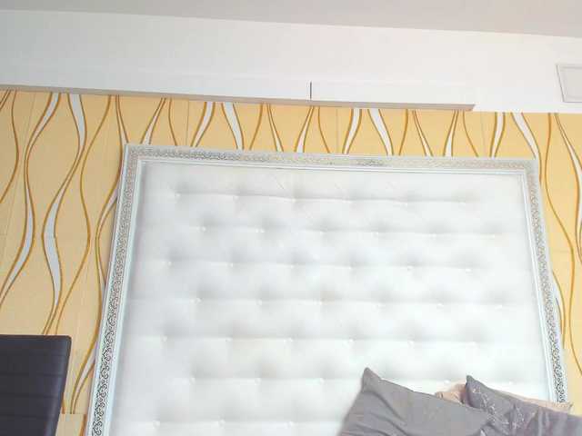 karissia-x's BongaCams show and profile