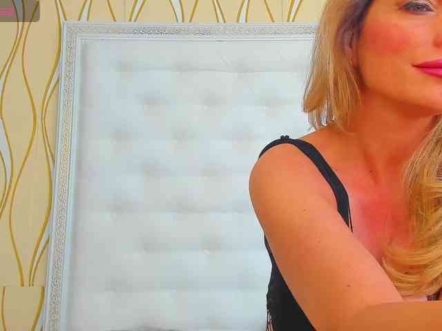 Karissia-X webcam