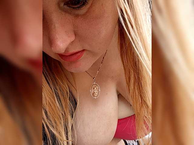 XHelenaX99's BongaCams show and profile