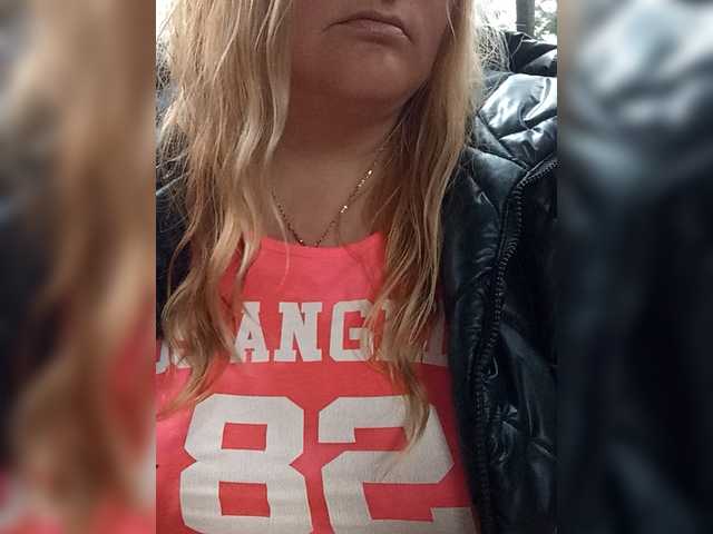 XHelenaX99's BongaCams show and profile