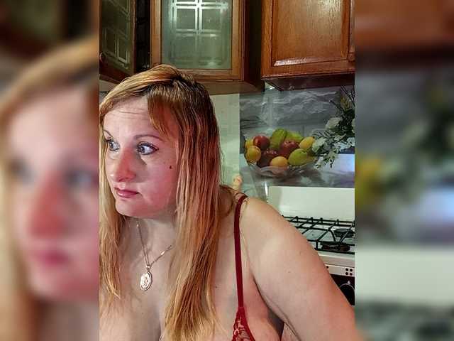 XHelenaX99's BongaCams show and profile