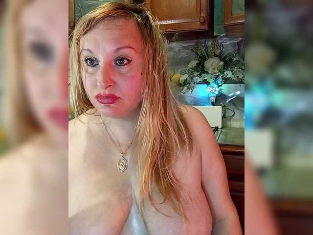 XHelenaX99's BongaCams show and profile