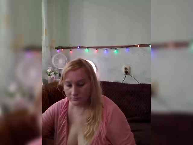 XHelenaX99 webcam