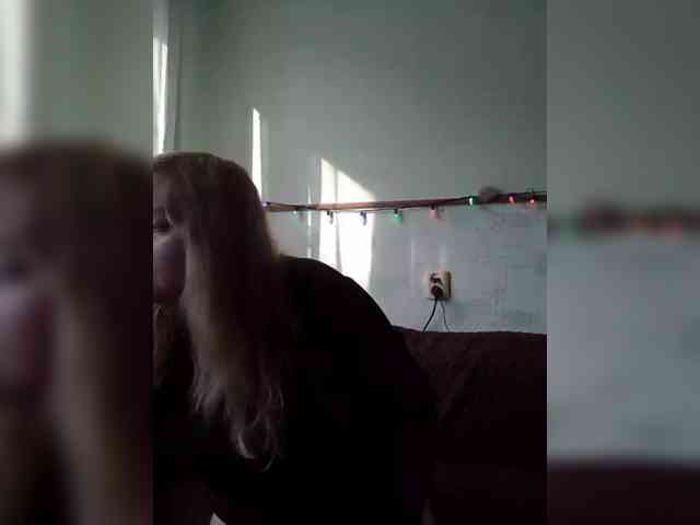 XHelenaX99 webcam