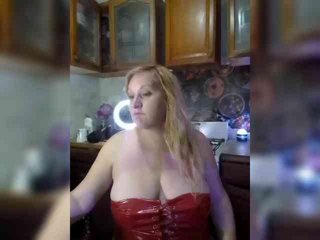 XHelenaX99 webcam