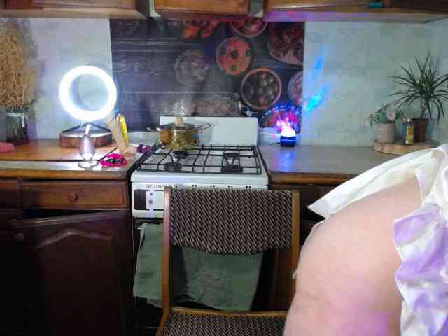 XHelenaX99 webcam