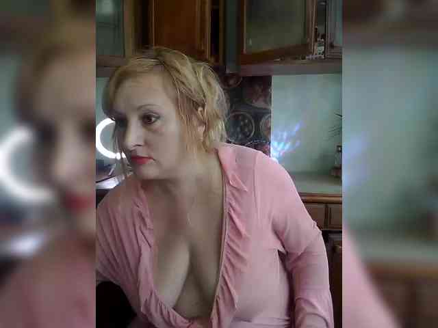 XHelenaX99 webcam