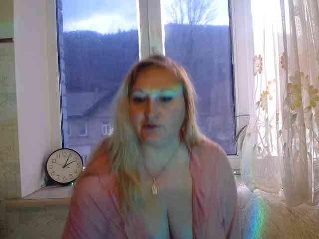 XHelenaX99 webcam