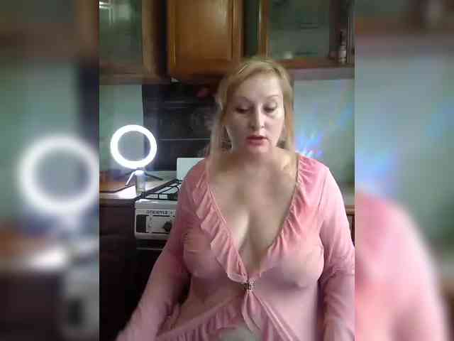 XHelenaX99 webcam