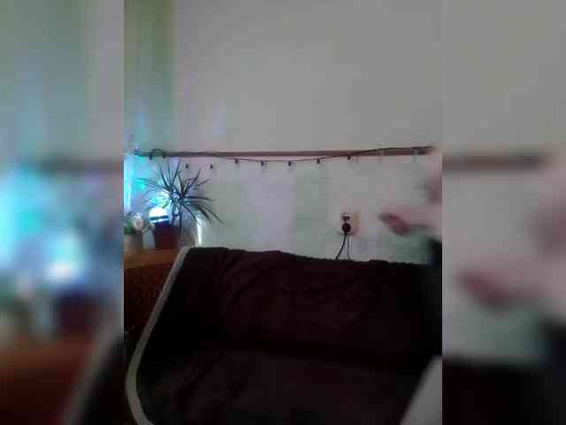 XHelenaX99 webcam