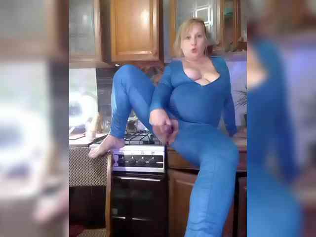 XHelenaX99 webcam