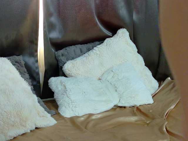 sasha-lst's BongaCams show and profile