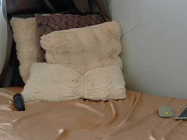 sasha-lst's BongaCams show and profile