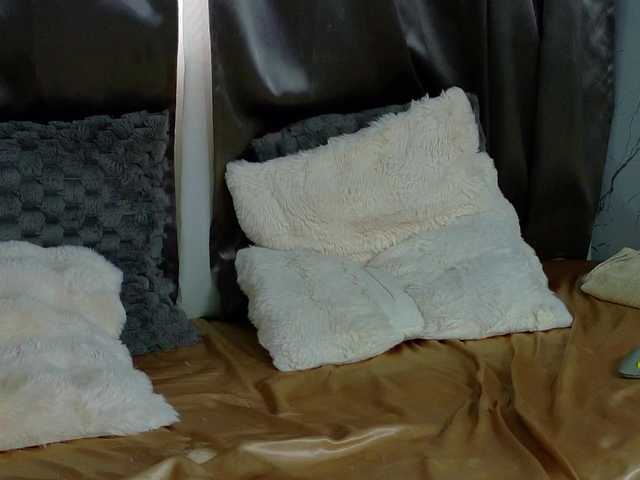 sasha-lst's BongaCams show and profile