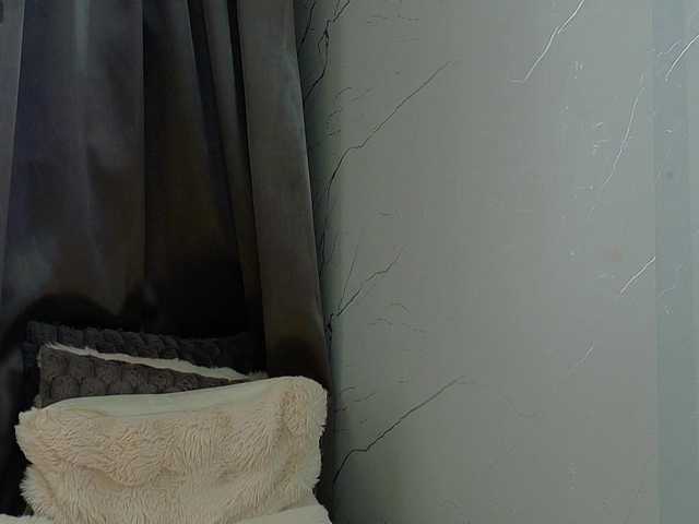 sasha-lst Live Cam on BongaCams