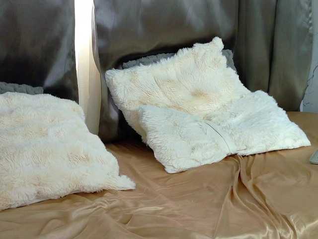 sasha-lst's BongaCams show and profile