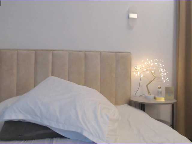 Asunacutee7's BongaCams show and profile