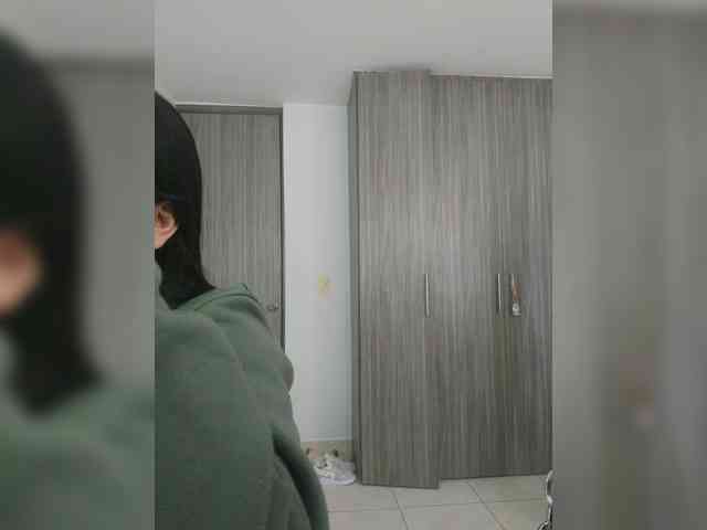 amy-saenz webcam