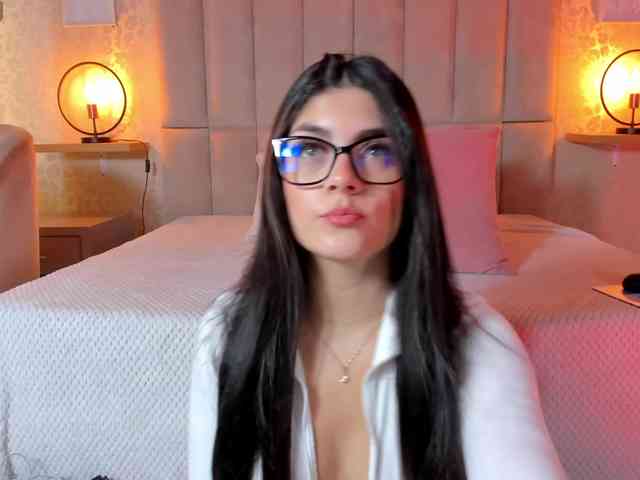 amy-saenz webcam