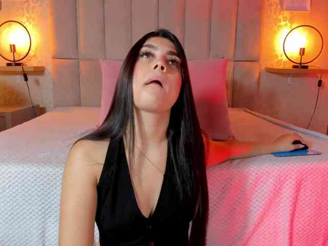 amy-saenz webcam