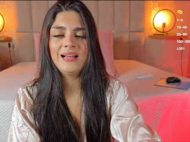 amy-saenz webcam