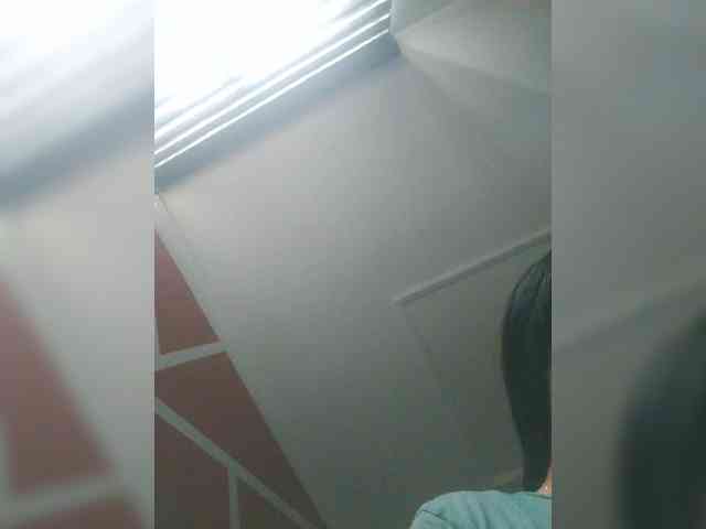 amy-saenz Live Webcam on BongaCams