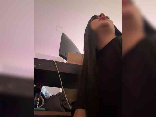 amy-saenz webcam