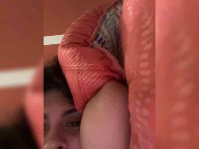 amy-saenz webcam