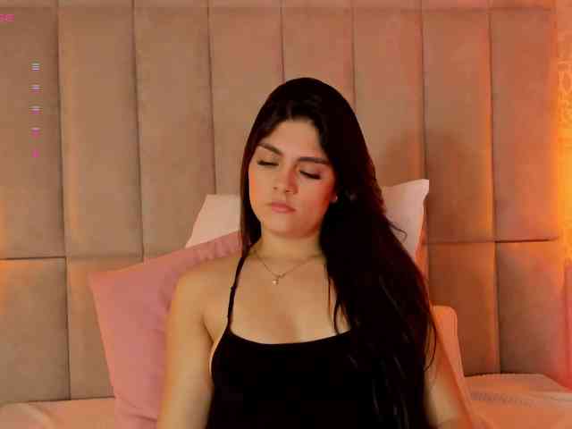 amy-saenz webcam