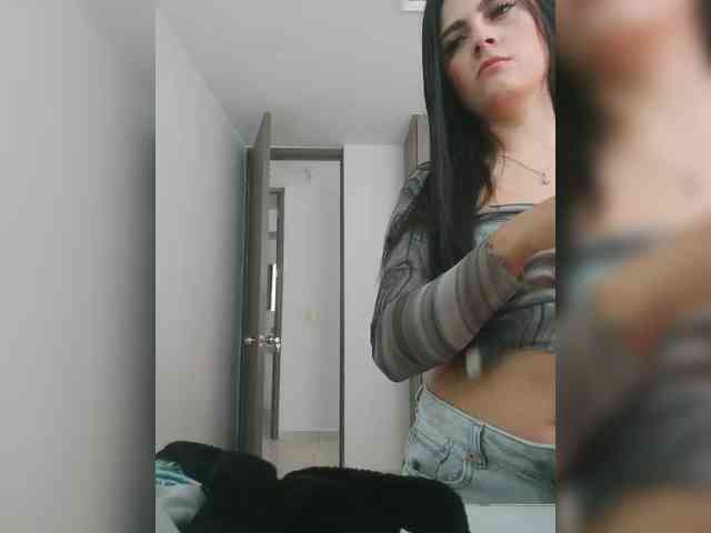 amy-saenz webcam