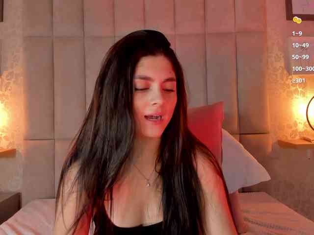 amy-saenz webcam