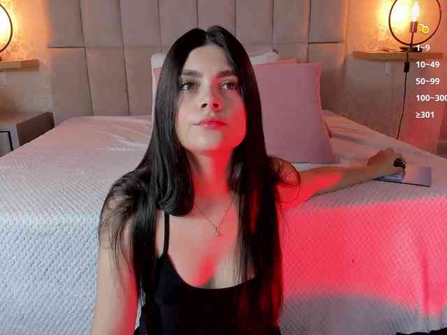 amy-saenz webcam