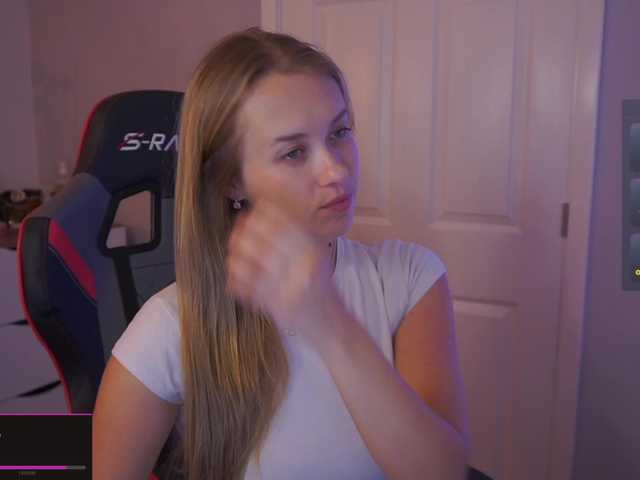 DanikaDillan's BongaCams show and profile