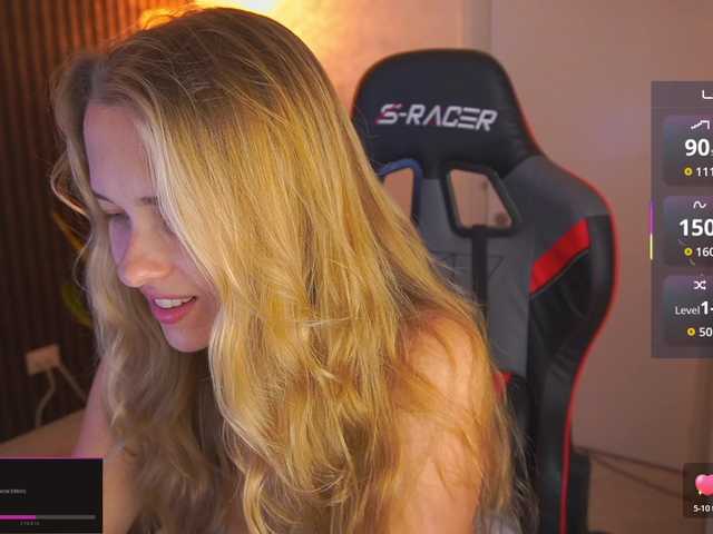 DanikaDillan's BongaCams show and profile