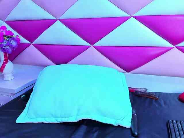 mariaclay webcam
