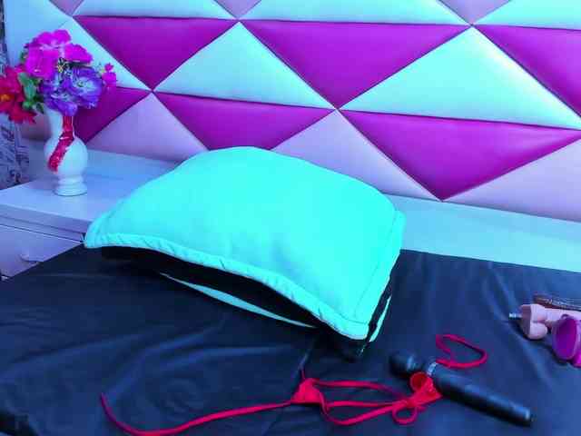 mariaclay webcam