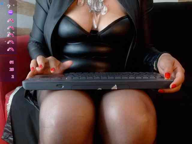 MissVioleta webcam