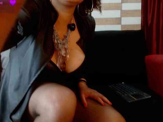 MissVioleta webcam
