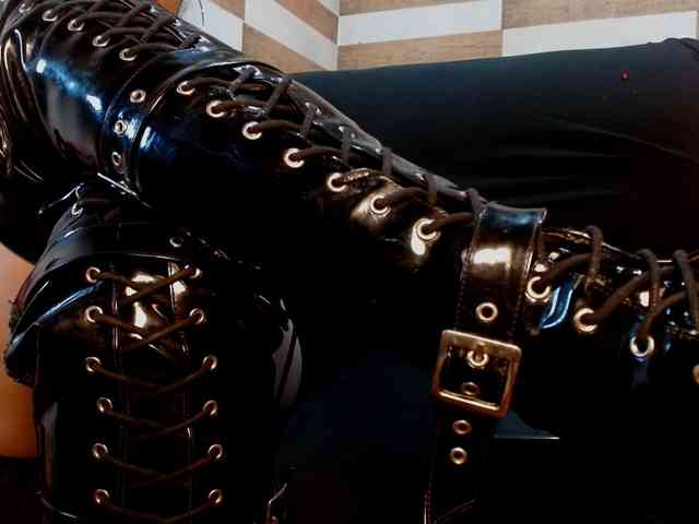 MissVioleta Live Webcam on BongaCams