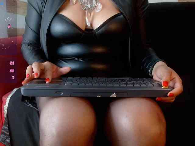 MissVioleta webcam
