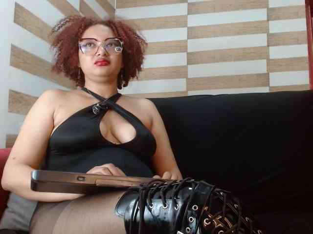 MissVioleta MissVioleta