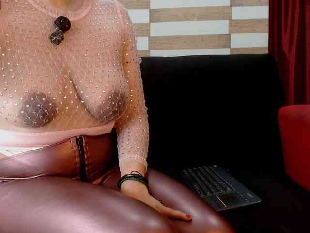 MissVioleta webcam