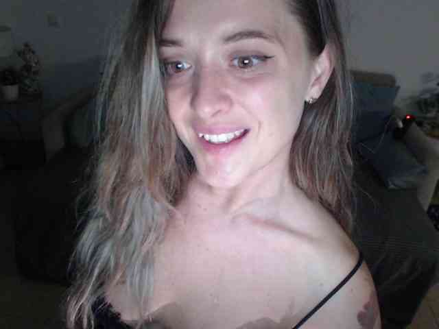 WonderOlesya webcam